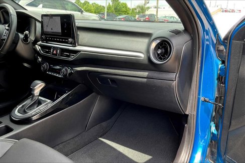 Used 2022 Kia Forte GT-Line w/ GT-Line Premium Package image 23