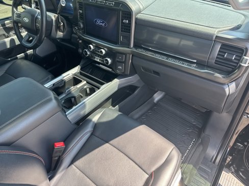 Used 2024 Ford F250 Lariat w/ Lariat Ultimate Package image 37