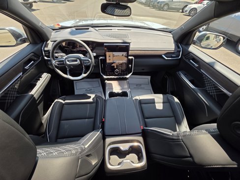 New 2025 GMC Acadia Denali w/ LPO, Floor Liner Package image 20