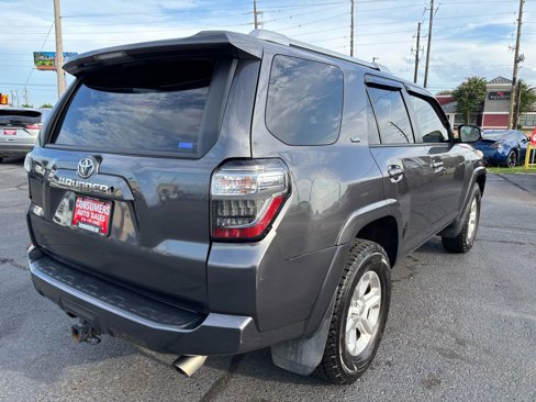 Used 2017 Toyota 4Runner Limited image 19