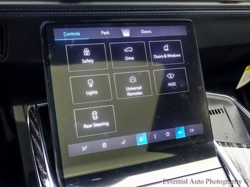 New 2026 Cadillac Escalade IQ Sport 1 w/ LPO, ONYX Package image 21
