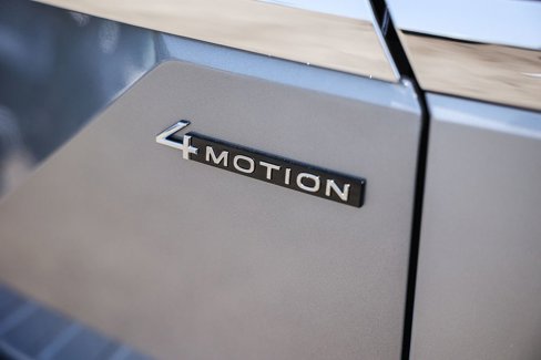New 2025 Volkswagen Atlas SEL Premium R-Line image 12