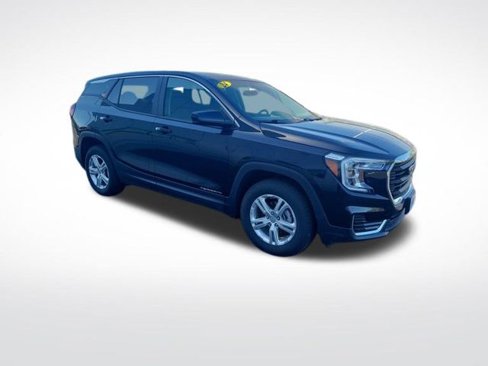 Used 2024 GMC Terrain SLE image 9