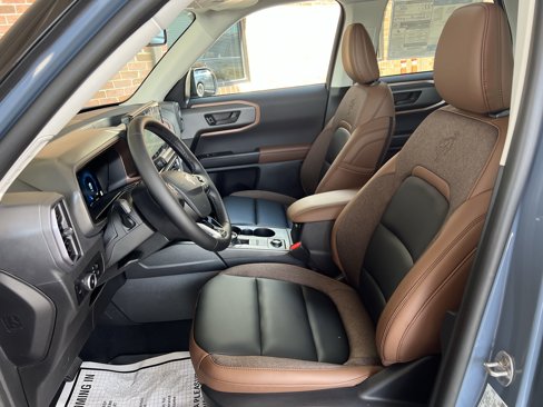 New 2025 Ford Bronco Sport Outer Banks image 14