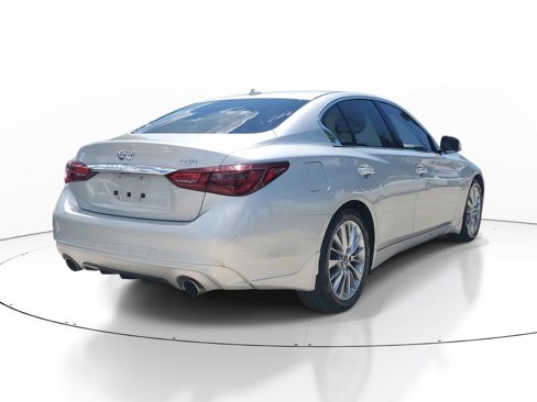 Used 2019 INFINITI Q50 Luxe image 4