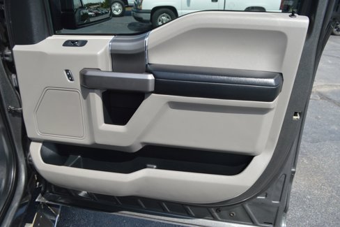 Used 2020 Ford F150 XLT w/ Equipment Group 302A Luxury image 17