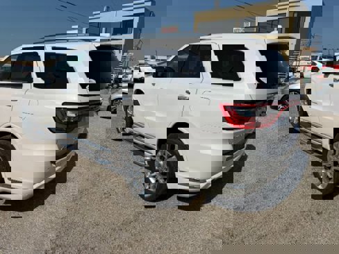 Used 2018 Dodge Durango Citadel image 3