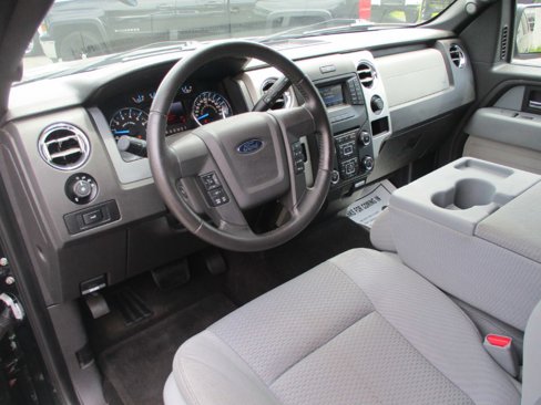 Used 2014 Ford F150 XLT w/ XLT Chrome Package image 13