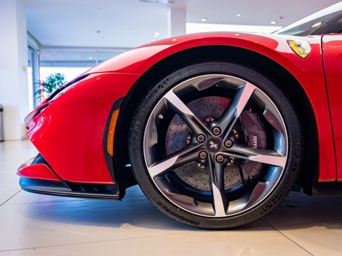 Used 2021 Ferrari SF90 Stradale image 3