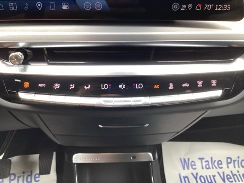 New 2025 Cadillac Lyriq Luxury image 39