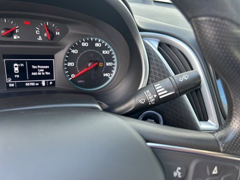 Used 2023 Chevrolet Malibu LS image 23
