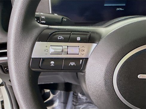 Certified 2025 Hyundai Tucson SE image 22