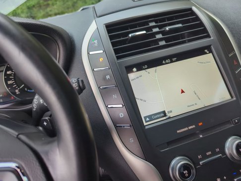 Used 2016 Lincoln MKC Reserve image 17