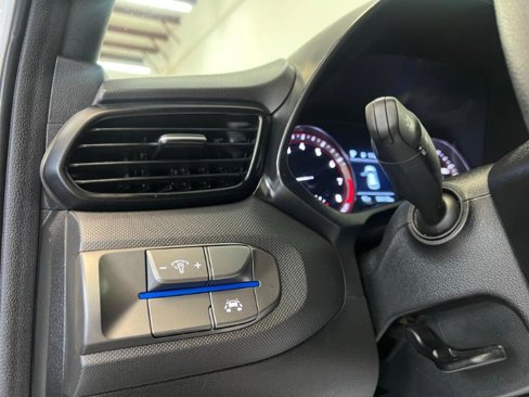 Used 2019 Hyundai Veloster 2.0 image 15