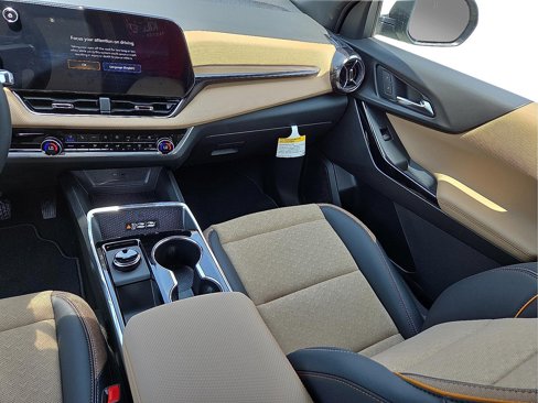 New 2026 Chevrolet Equinox ACTIV w/ Convenience Package III image 12