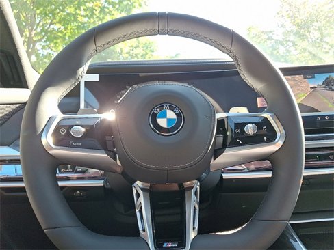 New 2026 BMW 760i xDrive image 17