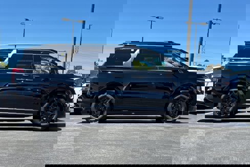 New 2026 Kia Carnival SX Prestige image 3