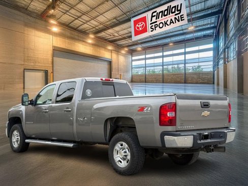 Used 2008 Chevrolet Silverado 3500 LTZ w/ Suspension Package, Off-Road image 6