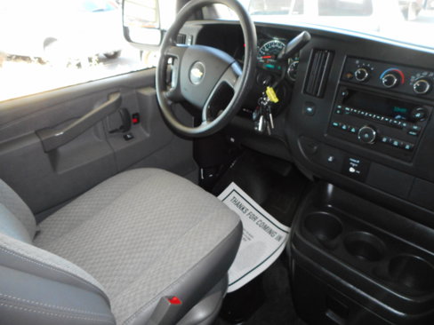 Used 2016 Chevrolet Express 3500 LT w/ LT Preferred Equipment Group image 26