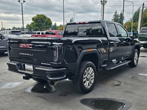 Used 2023 GMC Sierra 2500 Denali w/ Denali Ultimate Package image 5