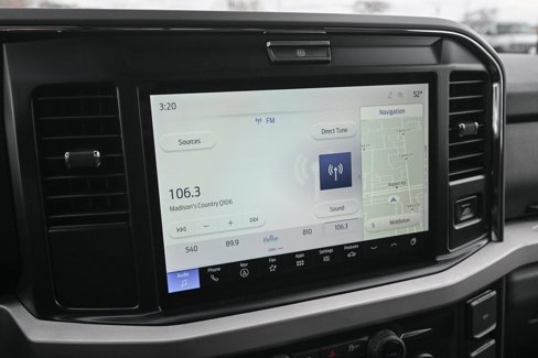 New 2025 Ford F250 XLT w/ Black Appearance Package image 30