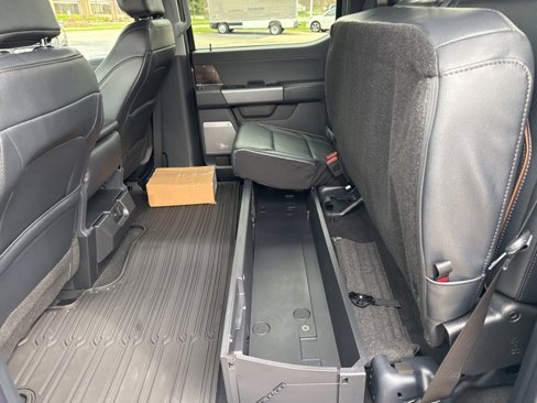 New 2025 Ford F350 Lariat w/ Chrome Package image 16