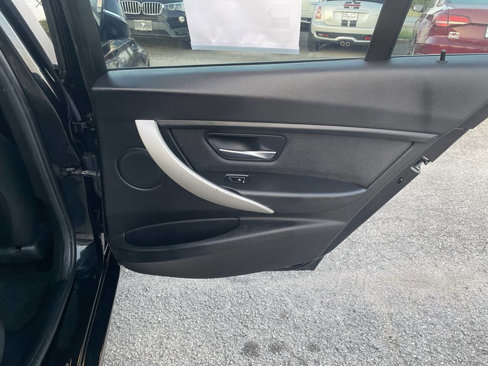 Used 2018 BMW 320i xDrive Sedan image 44