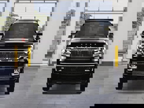 New 2025 Jeep Wagoneer L Series II image 9