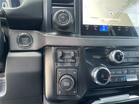 New 2025 Ford F250 Platinum image 24