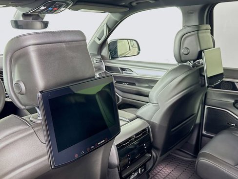 New 2025 Jeep Wagoneer Series II image 30
