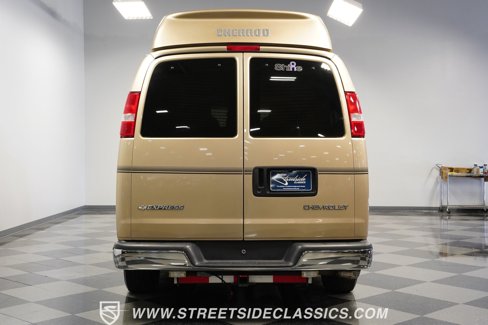 Used 2006 Chevrolet Express 1500 w/ Preferred Equipment Group image 10