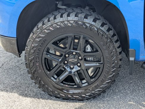 Used 2023 Chevrolet Silverado 1500 LT Trail Boss w/ Protection Package image 10
