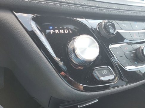 New 2026 Chrysler Pacifica Select image 6