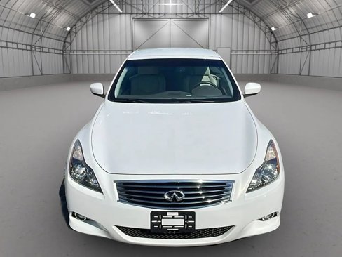 Used 2014 INFINITI Q60 Convertible w/ Premium Package image 8