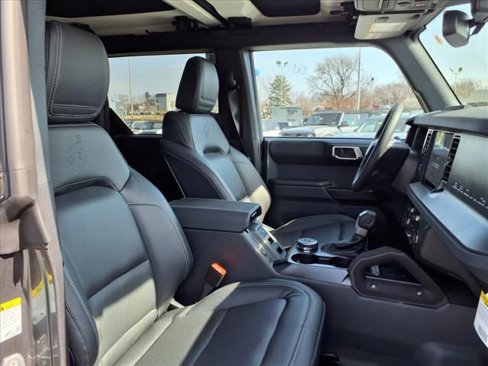 New 2025 Ford Bronco Badlands image 6