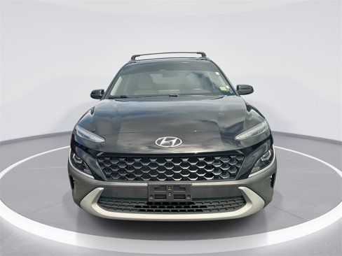 Used 2023 Hyundai Kona SEL w/ Convenience Package image 3