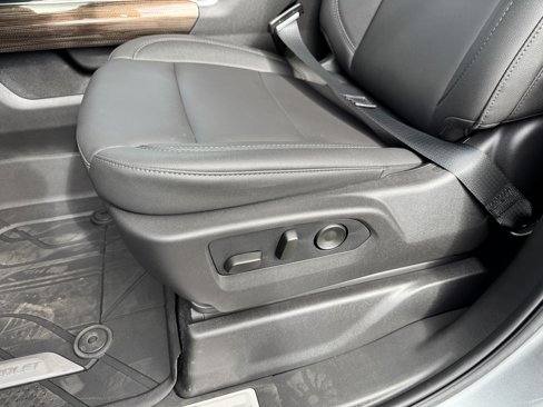 New 2026 Chevrolet Silverado 1500 RST w/ Redline Edition image 13