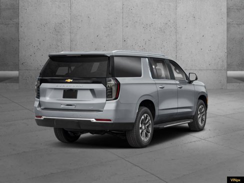 New 2026 Chevrolet Suburban LT image 2