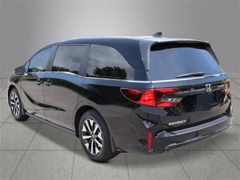 New 2026 Honda Odyssey EX-L image 3