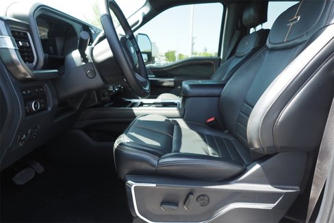 Used 2024 Ford F350 Platinum image 17