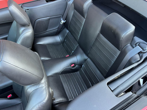 Used 2005 Ford Mustang GT Premium image 21