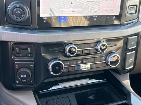 New 2025 Ford F250 Platinum w/ Platinum Plus Package image 29
