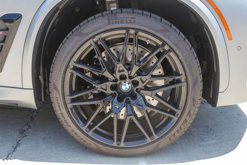 New 2026 BMW X5 M Competition w/ Executive Package image 11