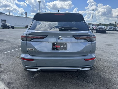 New 2025 Mitsubishi Outlander SEL image 6