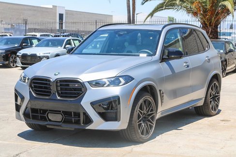 New 2026 BMW X5 M Competition w/ Executive Package image 3