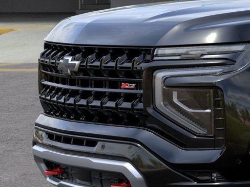 New 2026 Chevrolet Suburban Z71 image 13