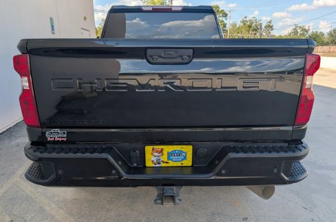 Used 2021 Chevrolet Silverado 2500 LT w/ Midnight Edition image 7