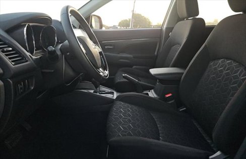 Used 2025 Mitsubishi Outlander Sport AWD image 11