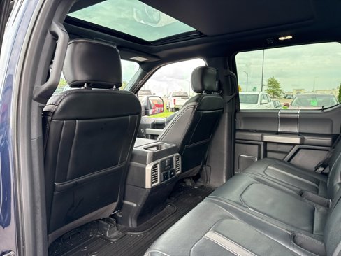 Used 2018 Ford F150 Platinum w/ Equipment Group 701A Luxury image 29