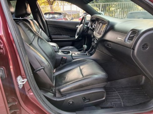 Used 2019 Dodge Charger SXT w/ Plus Group image 10